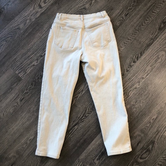 Vintage “Weekend Edition” Mom Jeans - Picture 4 of 5